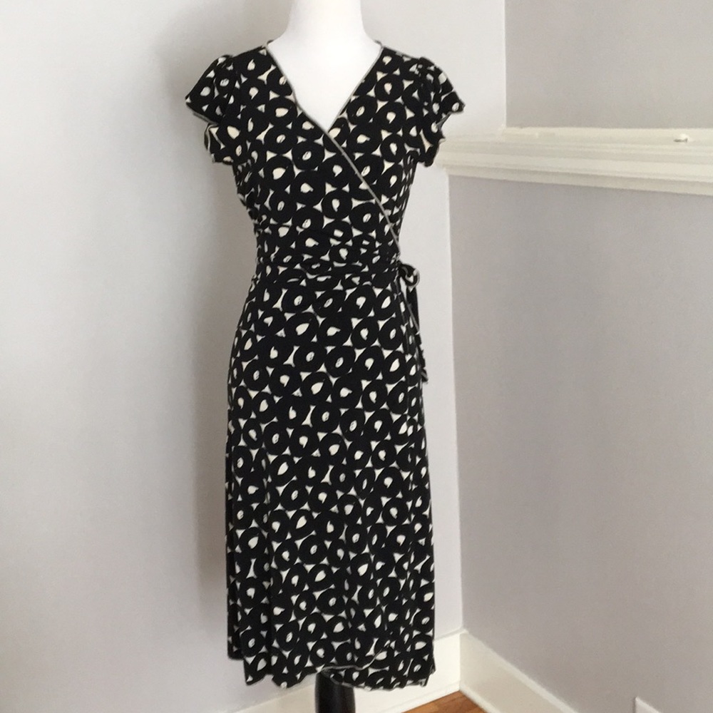 XS Max Studio Black and Cream Wrap Dress